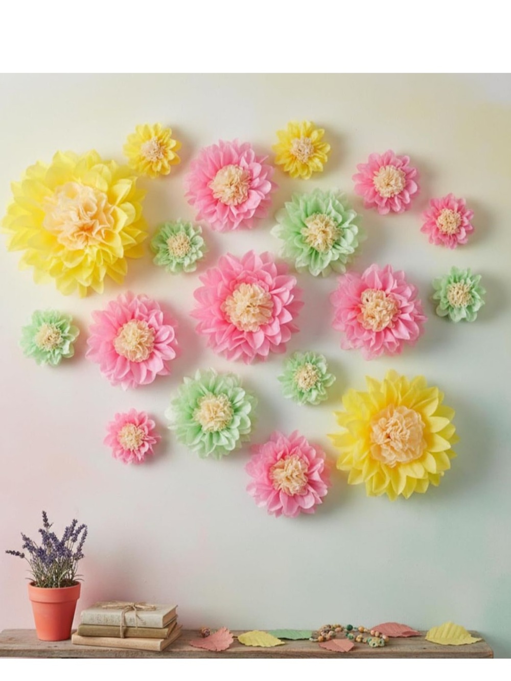 NWT Daisy Tissue Paper Pom-poms. 24 piece. Pink, Yellow, Green 🌺